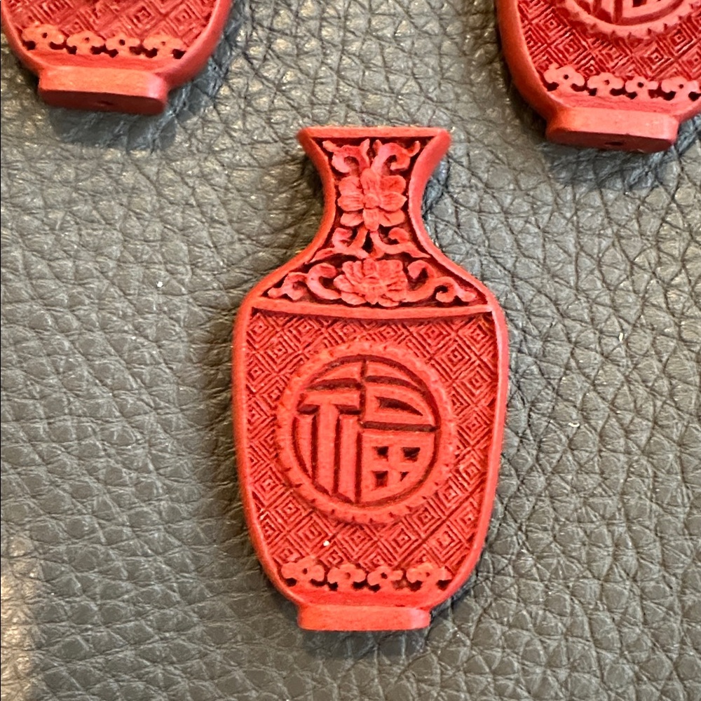 Rare Vintage Hand Carved Cinnabar Vase Bead